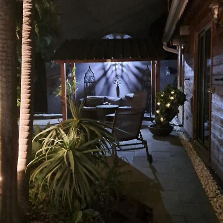 La Liane De Jade 974-Lodge Le Palissandre - Jacuzzi Privatif - Piscine Chauffee Le Bois de Nefles  Exterior foto