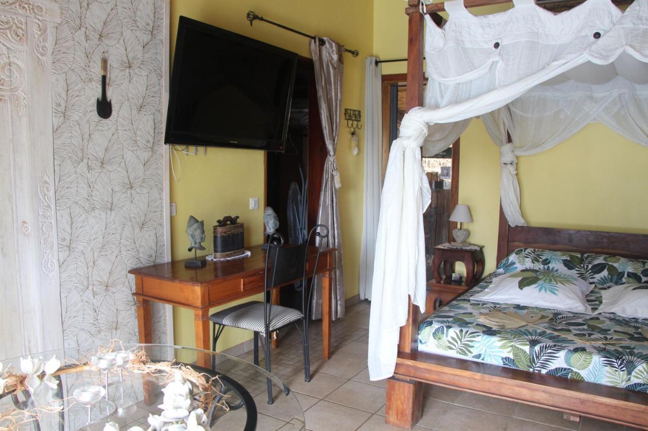 La Liane De Jade 974-Lodge Le Palissandre - Jacuzzi Privatif - Piscine Chauffee Le Bois de Nefles  Exterior foto