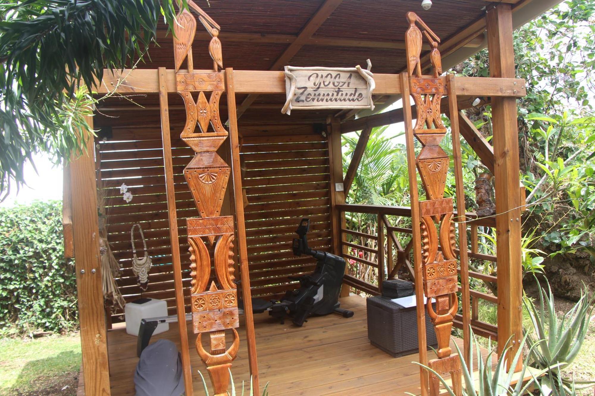 La Liane De Jade 974-Lodge Le Palissandre - Jacuzzi Privatif - Piscine Chauffee Le Bois de Nefles  Exterior foto